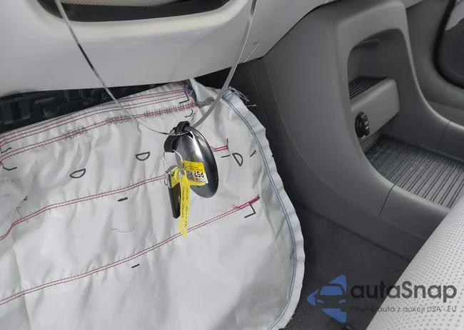 KM8RGES23TU044176: 44181810