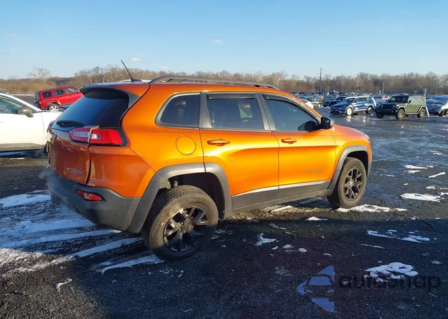 1C4PJMBS7FW503144: 44181842