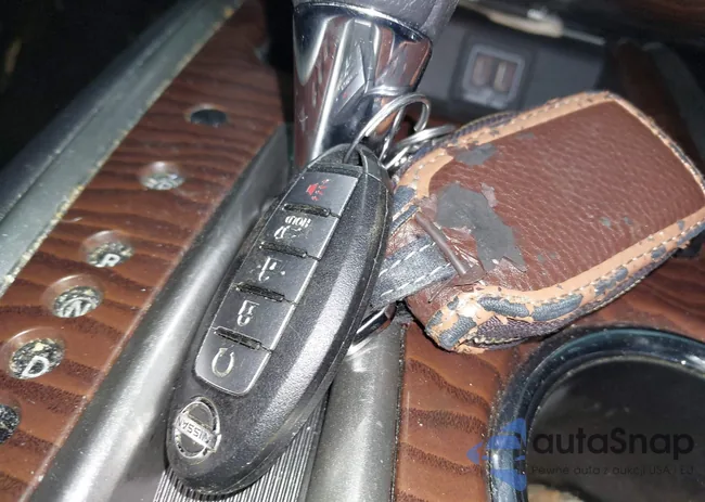 5N1DR2MM0JC626174: 44181853