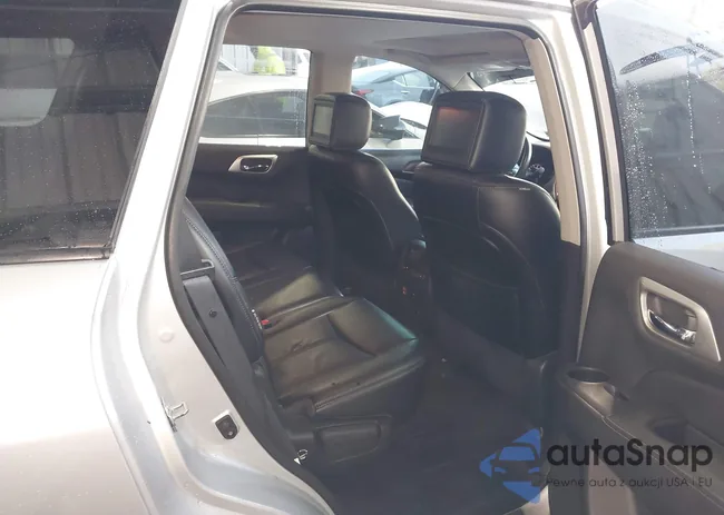 5N1DR2MM0JC626174: 44181853