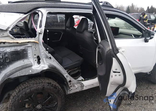 JTME6RFV6RD556864: 44181906