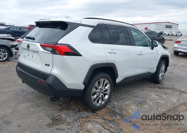 2T3C1RFVXSW428027: 44181986