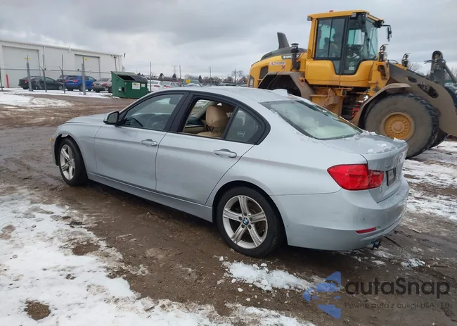 WBA3B3C50EJ978772: 44181011