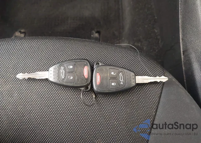 1C3CDZAB3CN216247: 44181053