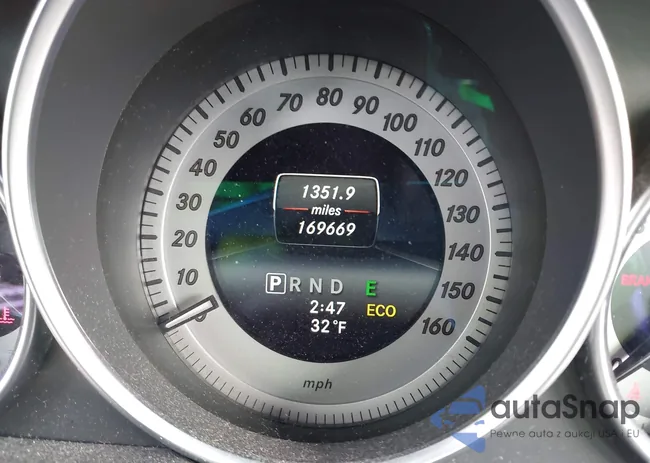 WDDGF8AB3EA906338: 44181065