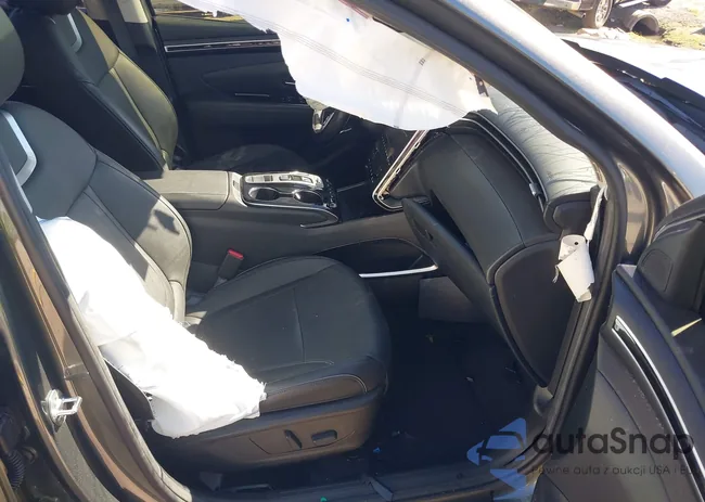 5NMJE3AE5PH178465: 44181068