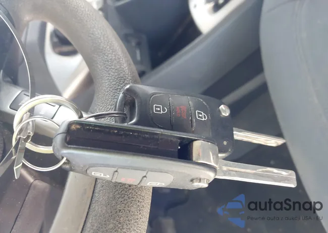 KNADN4A38D6210705: 44181103