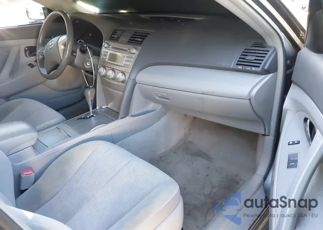 4T1BF3EK0AU048395: 44181134