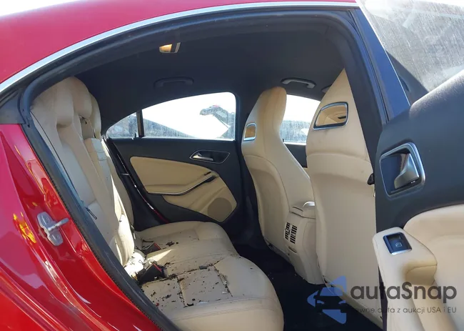 WDDSJ4EB6JN506224: 44181210