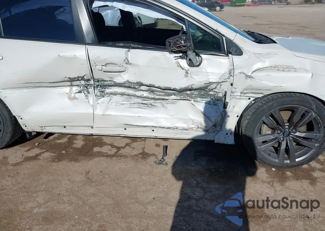 JF1VA1F62G9809208: 44181243