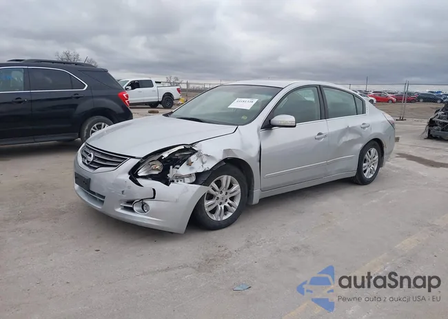 1N4AL2AP6AC172557: 44181338