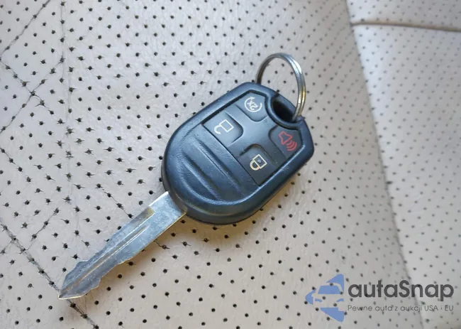 1FTFW1EF6CFB50076: 44182437