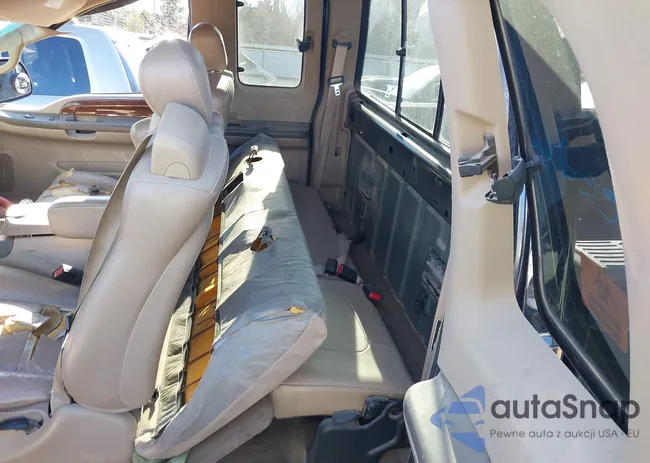 1FTNX21F01EB37573: 44182509