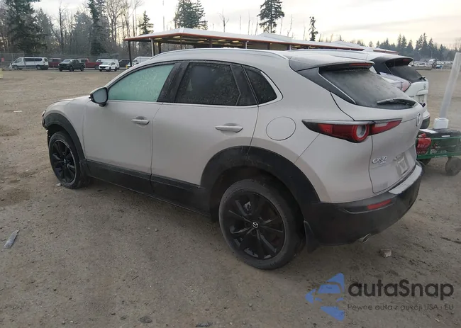 3MVDMBBMXRM635804: 44182591