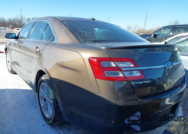 1FAHP2E88FG199457: 44182629