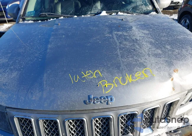 1C4NJDEB7FD371033: 44182703