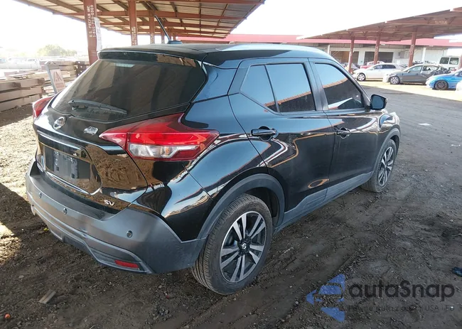 3N1CP5CV5LL498557: 44182750