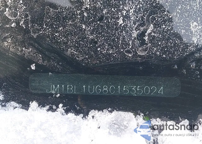 JM1BL1UG8C1535024: 44182796
