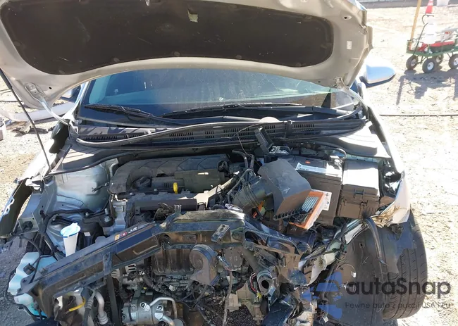 3KPA24AD7LE357159: 44182853