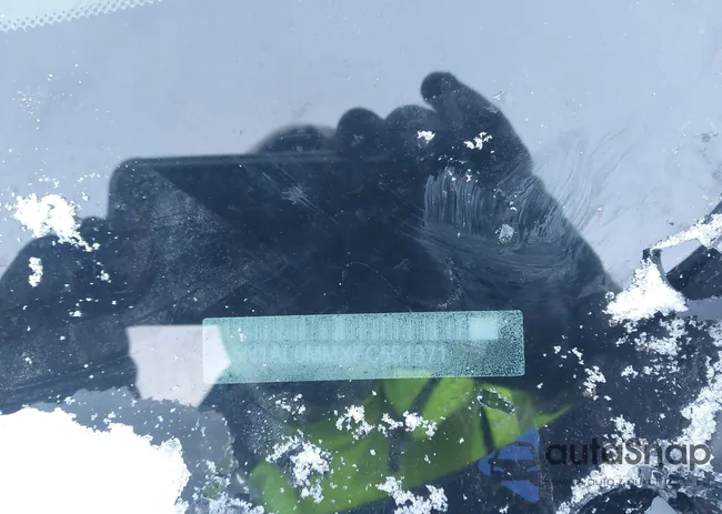 5N1AL0MMXFC551371: 44182854