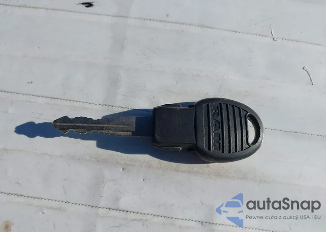 3C6LD5AT7CG230200: 44182907