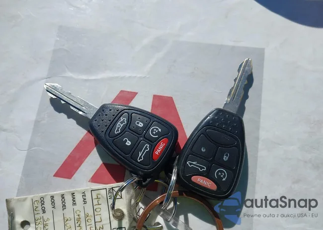 1C3BCBFG2EN138024: 44182928