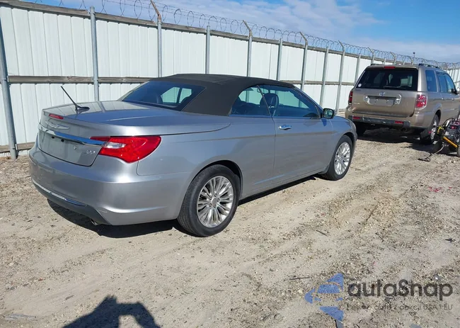 1C3BCBFG2EN138024: 44182928