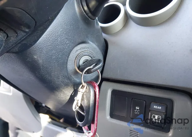 5TFRM5F12AX015052: 44182995