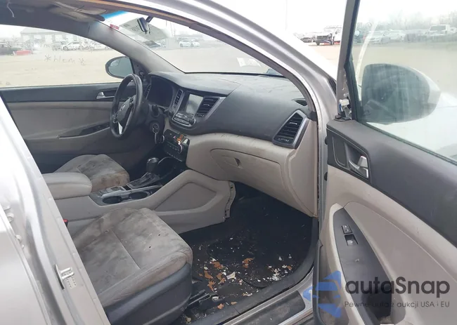 KM8J3CA47JU759426: 44182016