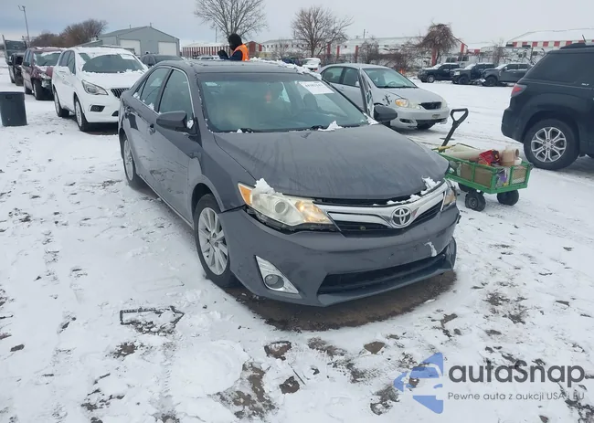 4T4BF1FK9CR209158: 44182143