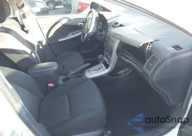 2T1BU4EE5AC454728: 44182232