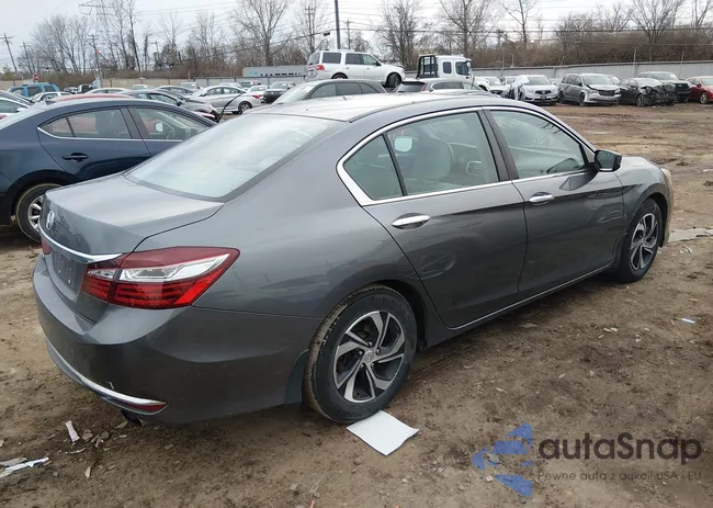 1HGCR2F34GA195090: 44182274