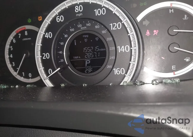 1HGCR2F38FA194815: 44182296