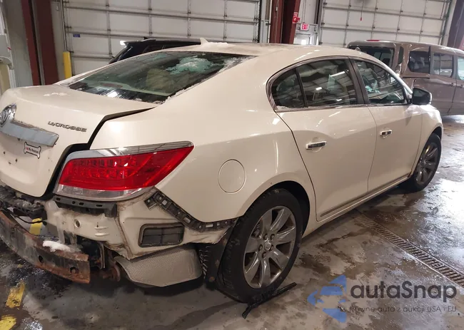 1G4GH5E3XCF323959: 44182335