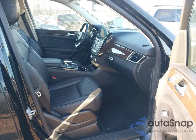 4JGDA5HB5GA652260: 44182343