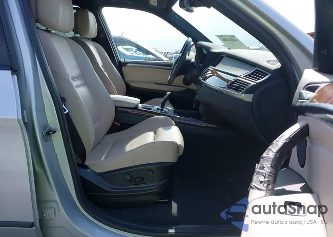 5UXZV4C54CL751093: 44182406