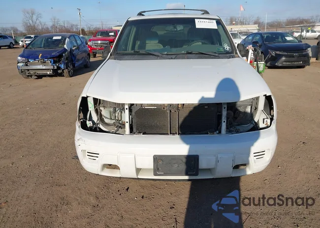 1GNDT13S562254464: 44183409