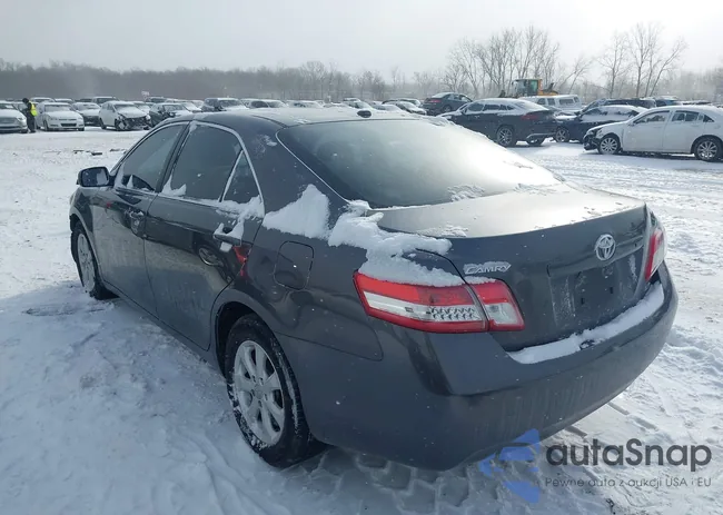 4T4BF3EK7BR102105: 44183467