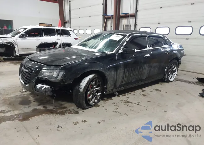 2C3CCAGG0JH293672: 44183519