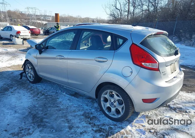 3FADP4FJ2BM169723: 44183529