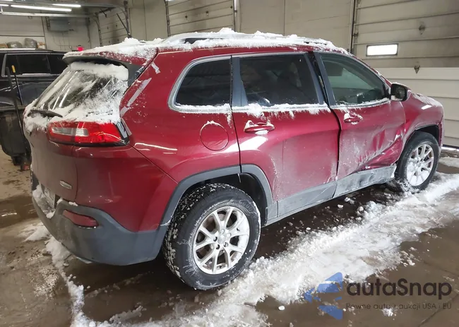 1C4PJMCS1FW559272: 44183584