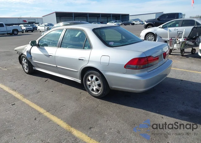 1HGCG56601A078647: 44183639