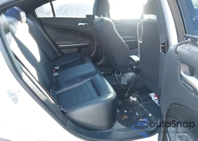 2C3CDXKT9KH647369: 44183644