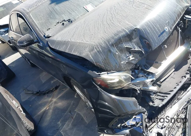 WDDZF4JB6HA286252: 44183663