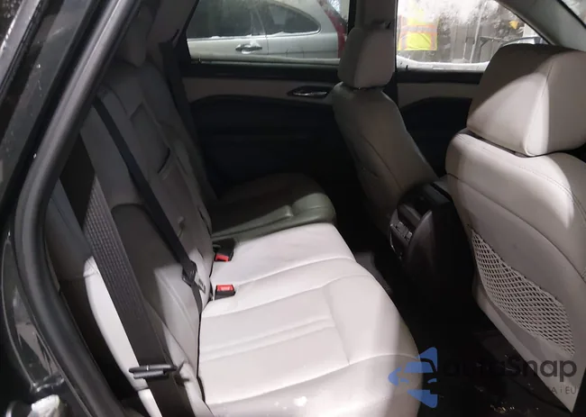 3GYFNBE30ES686464: 44183698