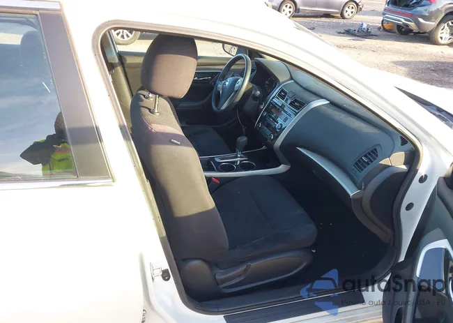 1N4AL3AP5EC188096: 44183702