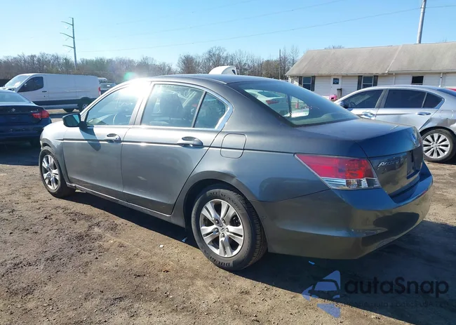 1HGCP26459A003676: 44183704