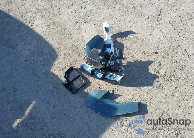 3CZRZ1H30RM740475: 44183759