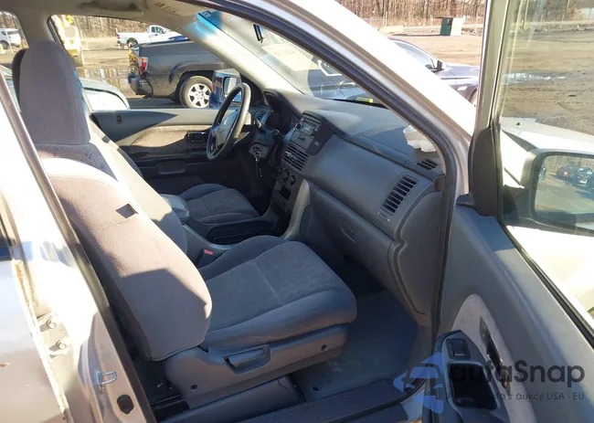 2HKYF18195H555852: 44183768