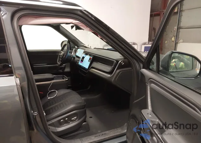 7PDSGABA1PN013944: 44183826